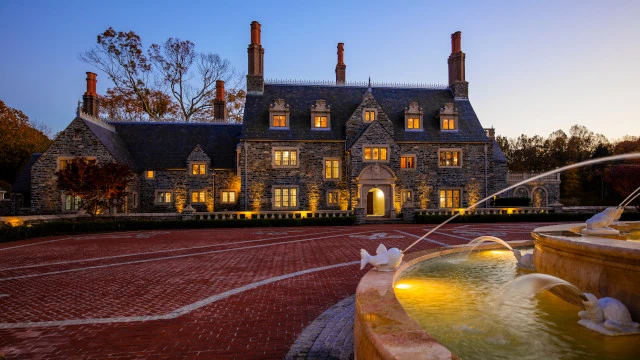 costswold_mansion_image_tray_image